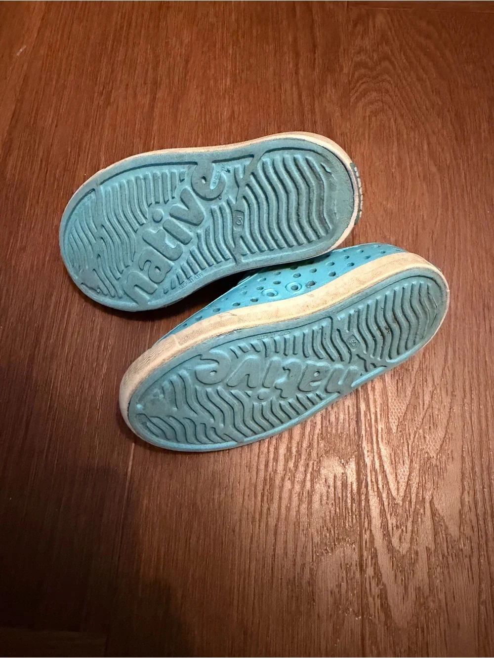 Native Jefferson Kids Blue Iridescent Slip On Water Shoes Sneakers Size C6